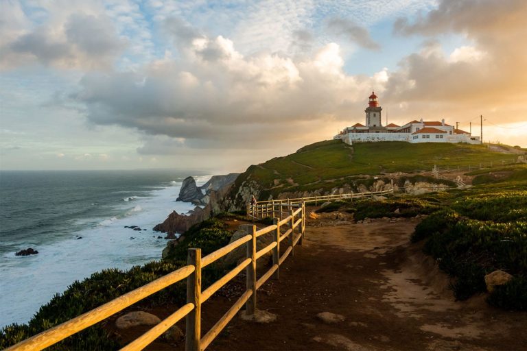Cabo da Roca w Portugalii o wschodzie słońca w marcu - szkolenia fotograficzne w Olsztynie Maciej Wiśniewski