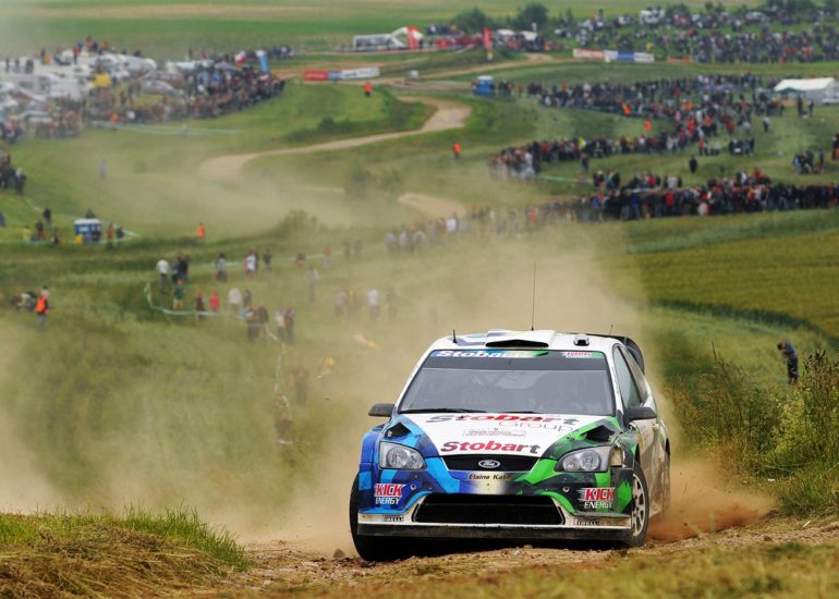 Ford Focus WRC na OS Wydminy w trakcie 66 Rajdu Polski - rundy Rajdowych Samochodowych Mistrzostw Świata
